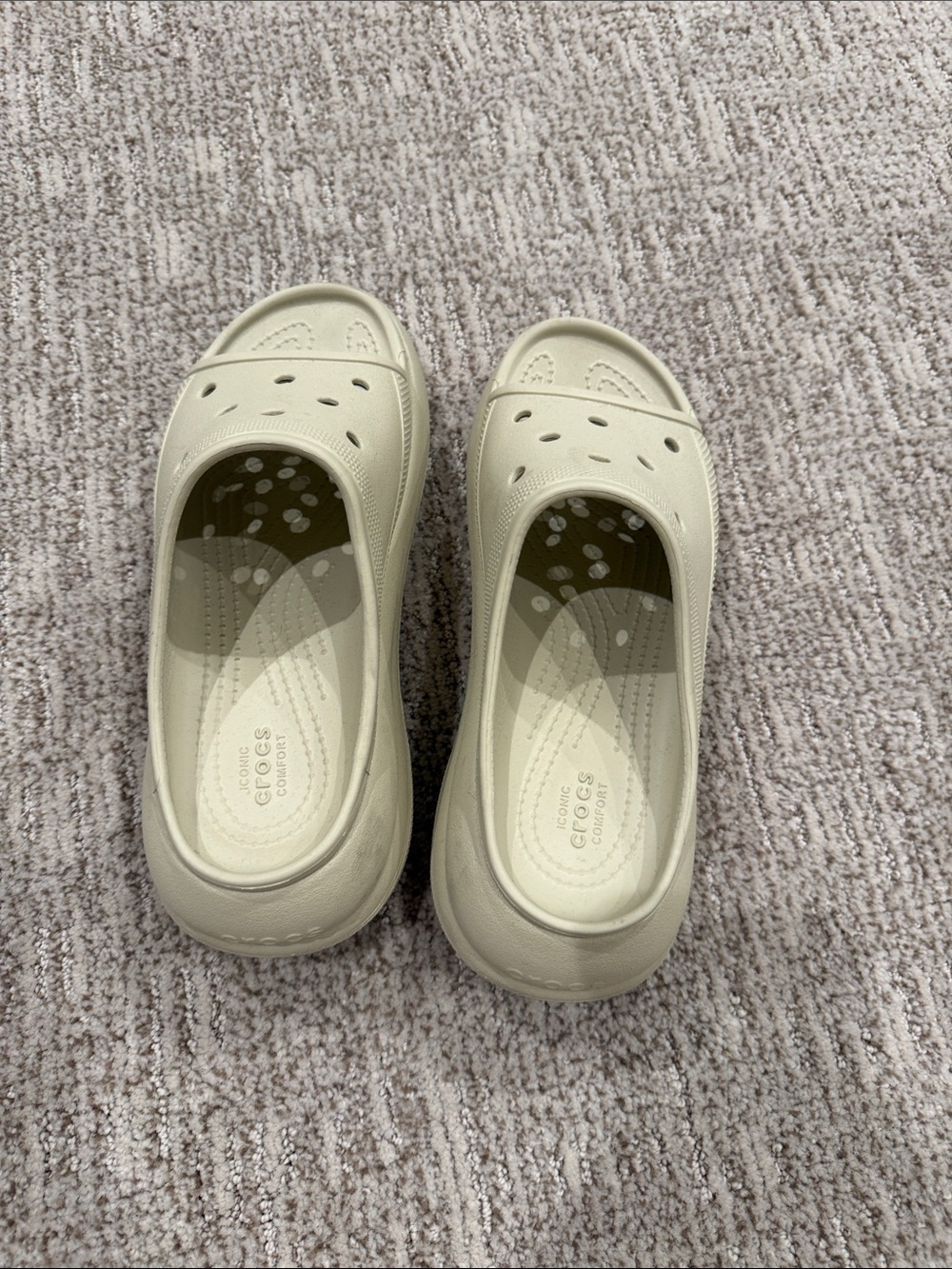 Platform Crocs Slides - Picture 3 of 6